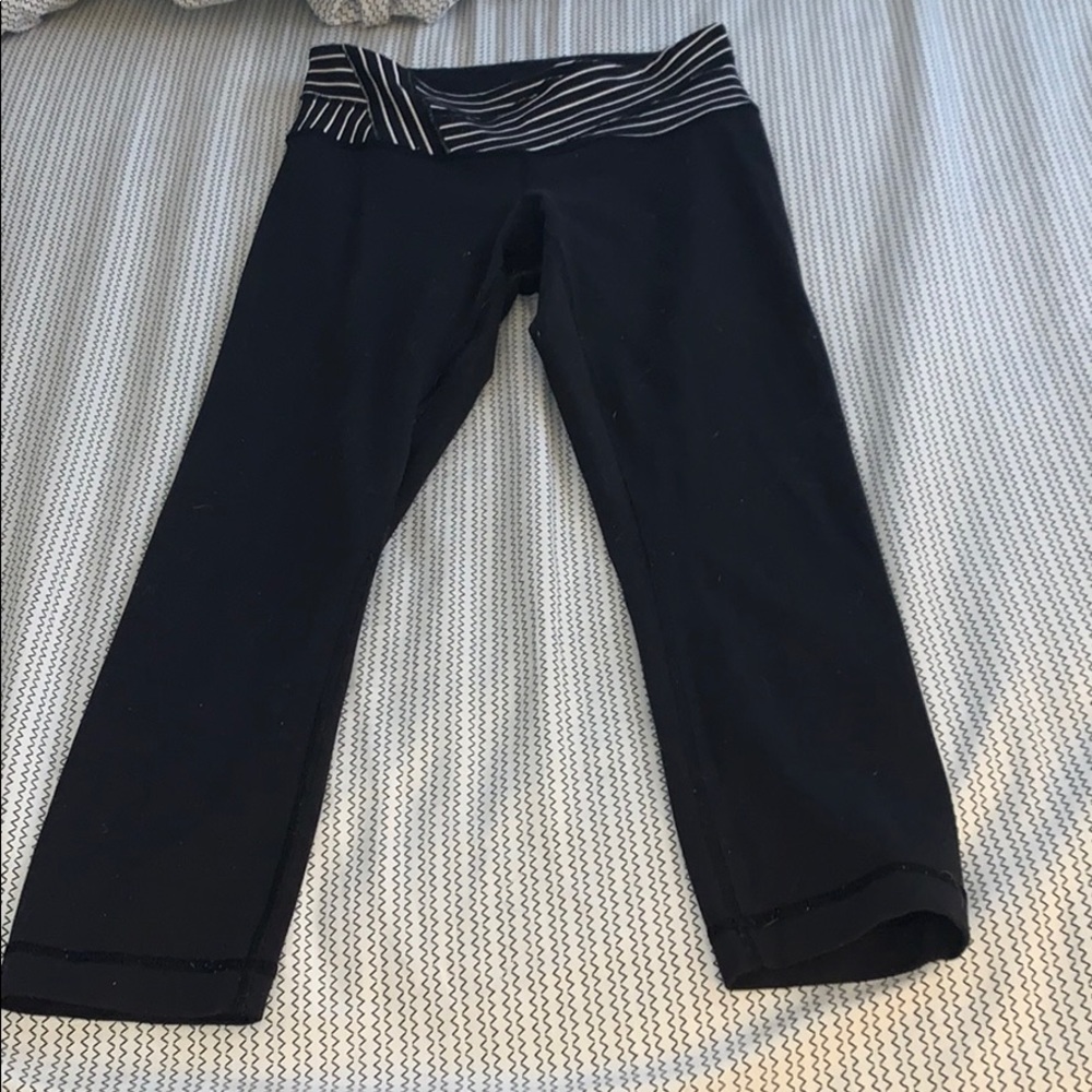 Black Cropped Lululemon Leggings
